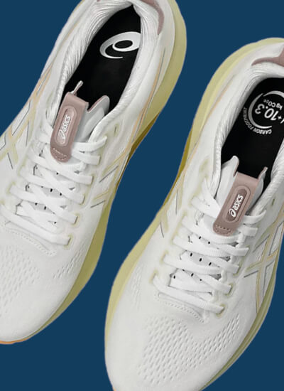 Dettaglio della tomaia delle ASICS Gel Kayano 32