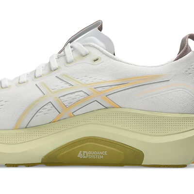 Dettaglio della tomaia delle ASICS Gel Kayano 32