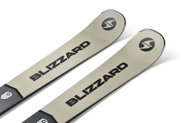 Foto di dettaglio degli sci Stormbird firmati Blizzard Tecnica